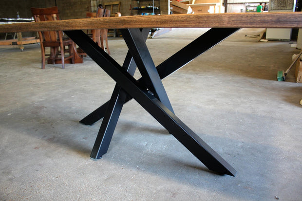 The Modern Spider Table